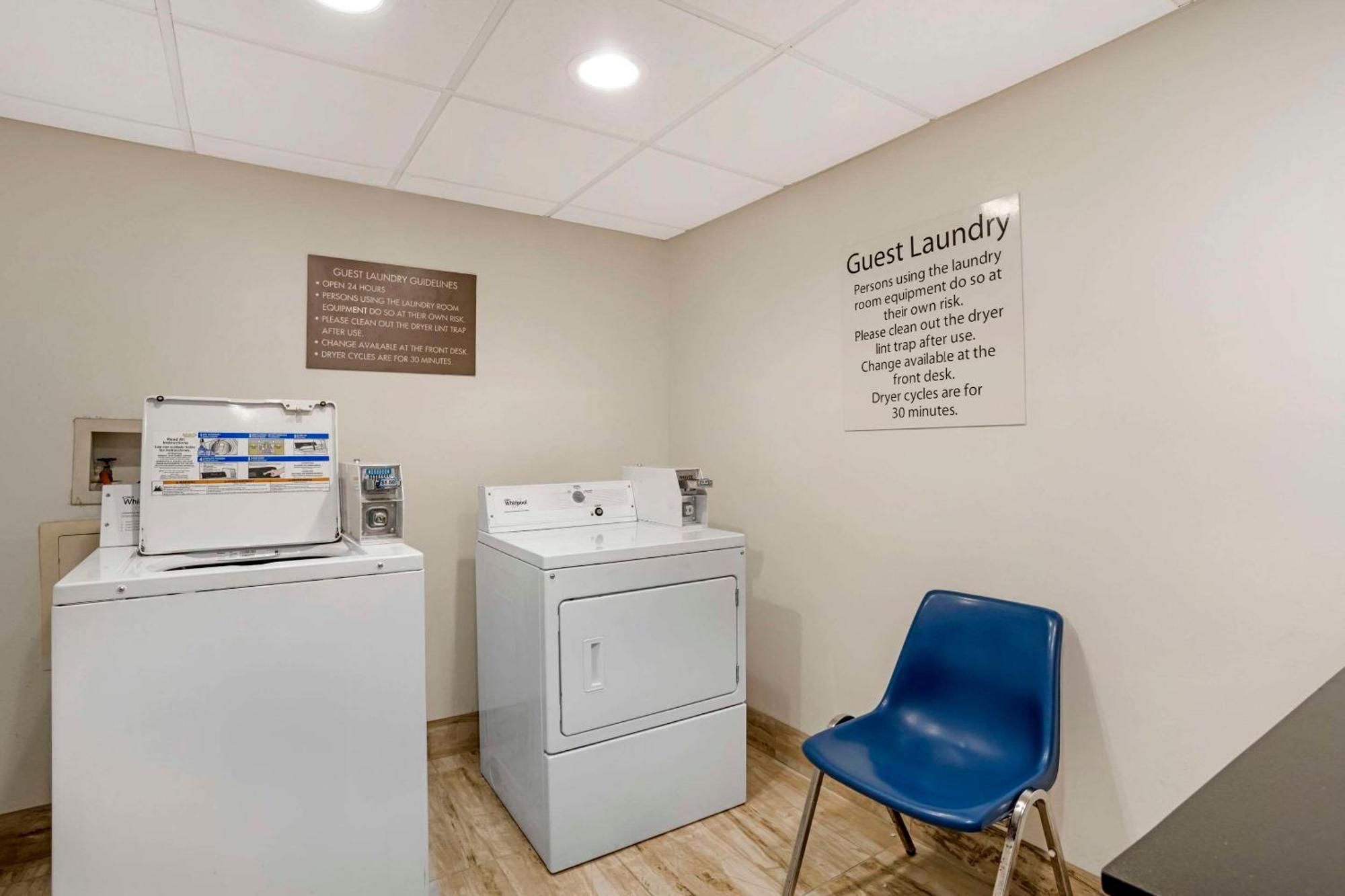 Comfort Suites Near Birkdale Village- Huntersville Bagian luar foto