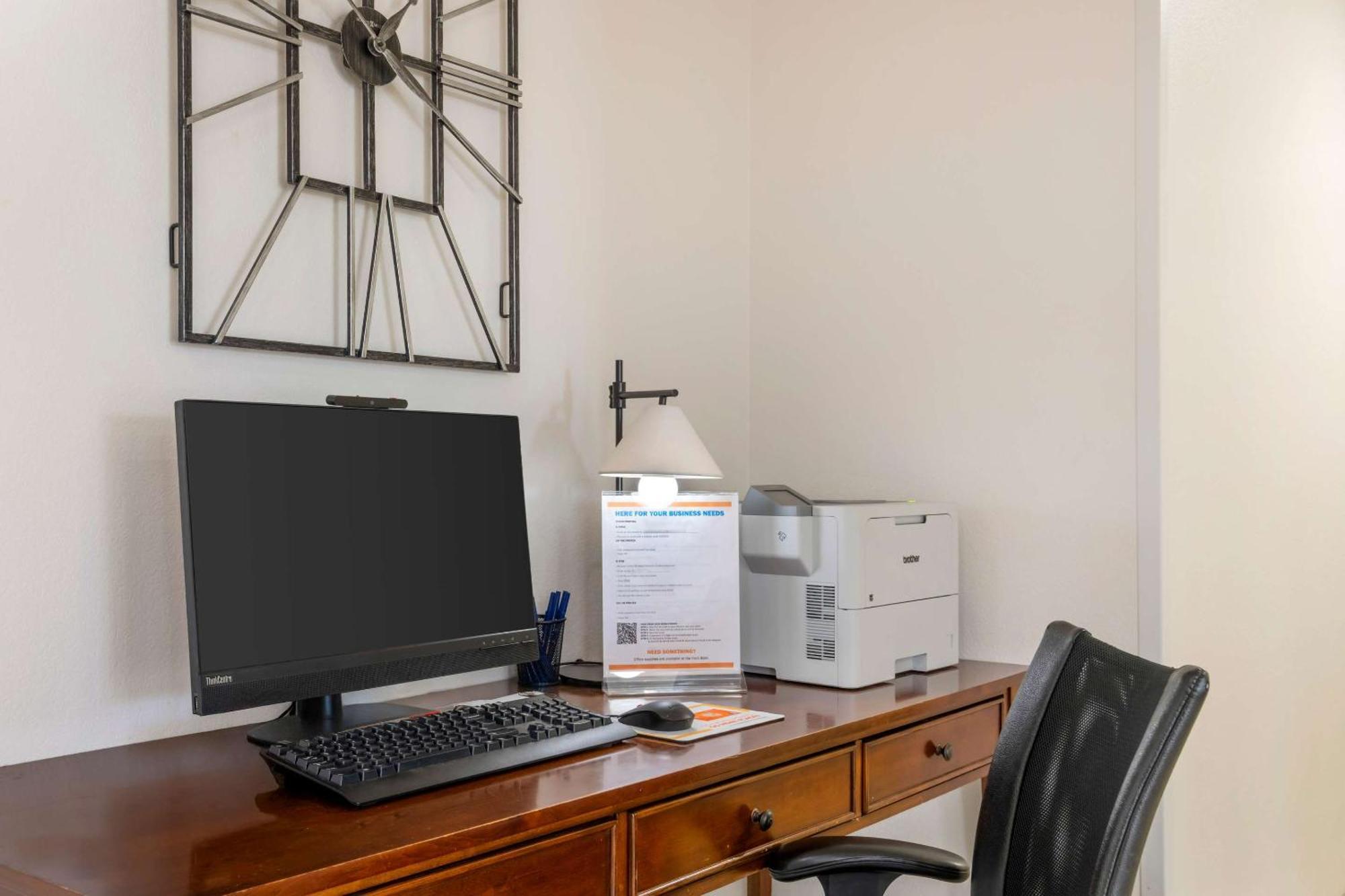 Comfort Suites Near Birkdale Village- Huntersville Bagian luar foto