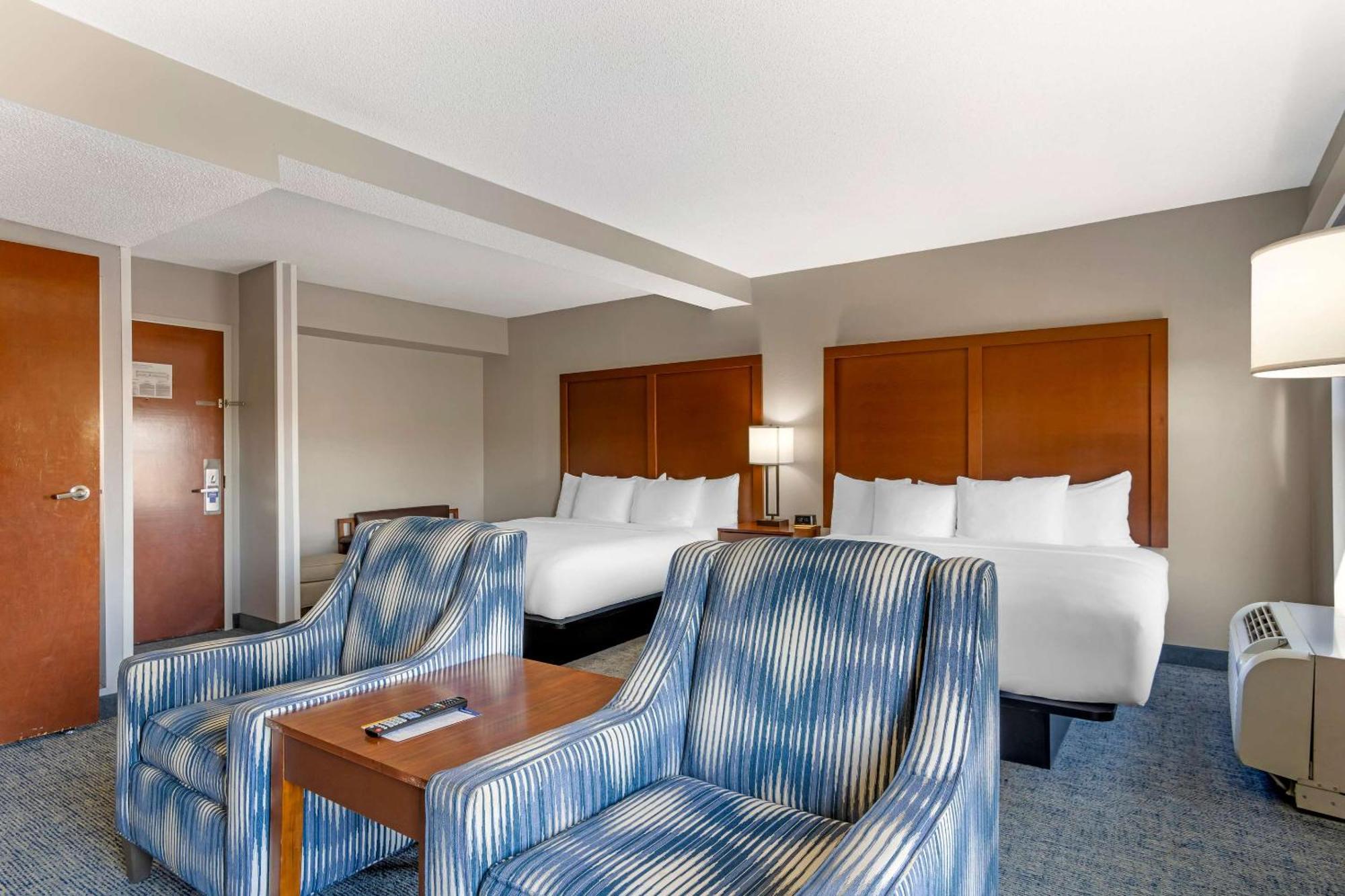 Comfort Suites Near Birkdale Village- Huntersville Bagian luar foto