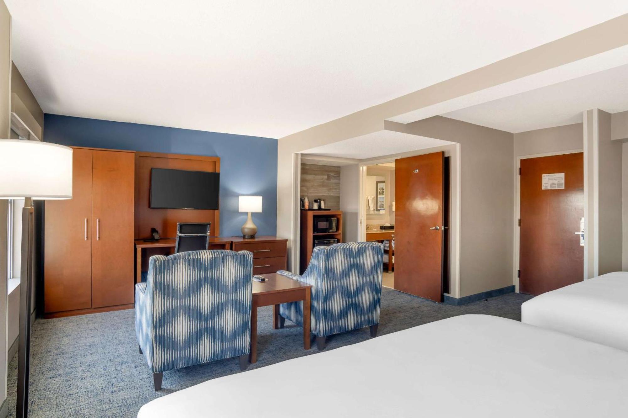 Comfort Suites Near Birkdale Village- Huntersville Bagian luar foto